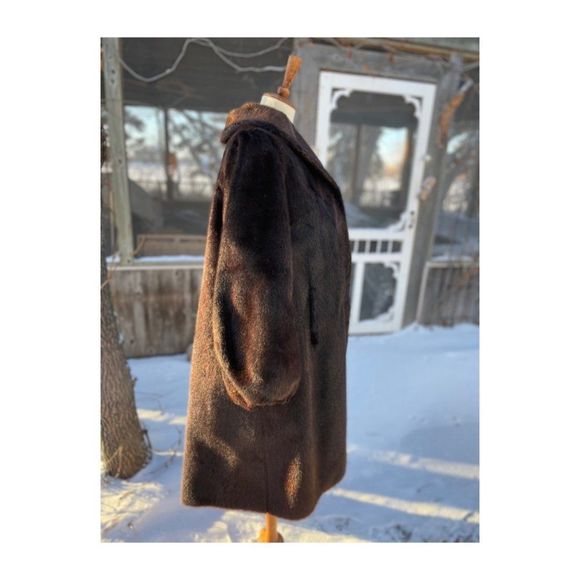 Vintage 50s Sheared Beaver Long Fur Coat Brown Balloon Sleeves Fuchsia Satin - Picture 14 of 16